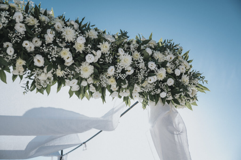 matrimonio spettacolare in spiaggia 